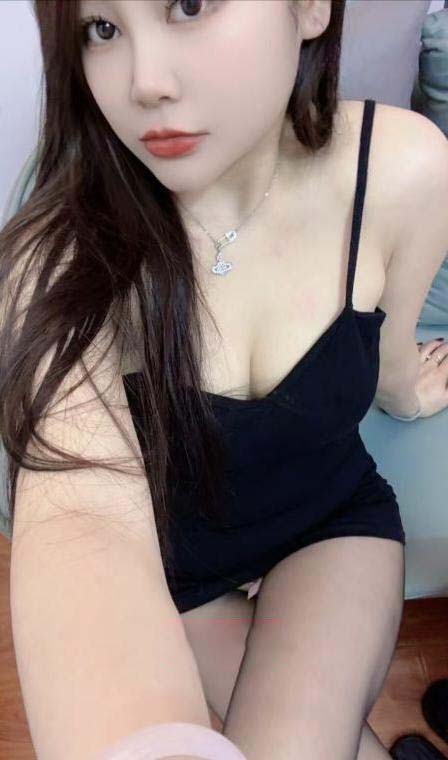 爱爱高潮嫩逼会夹会吸