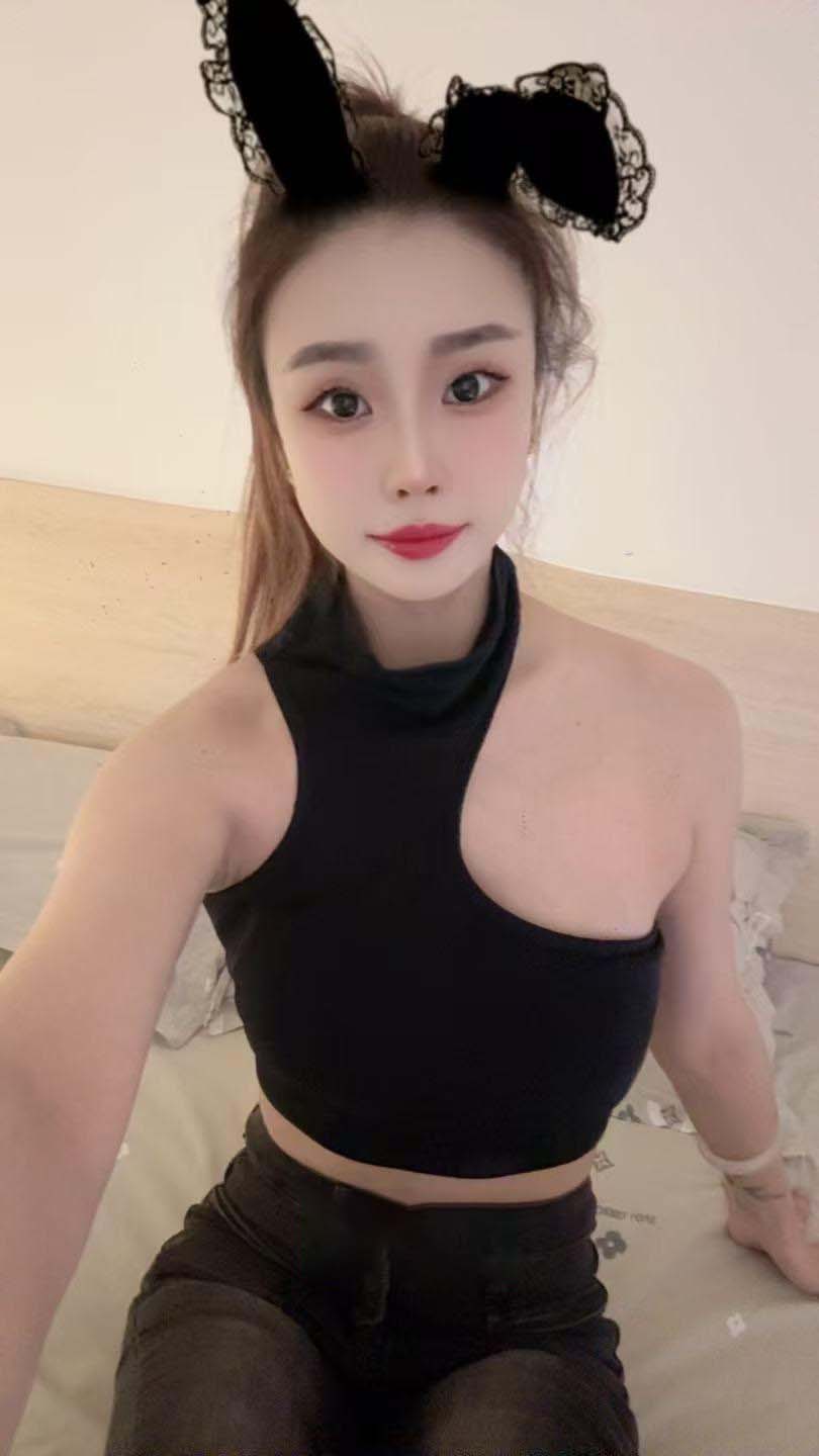 未央美鲍小御姐