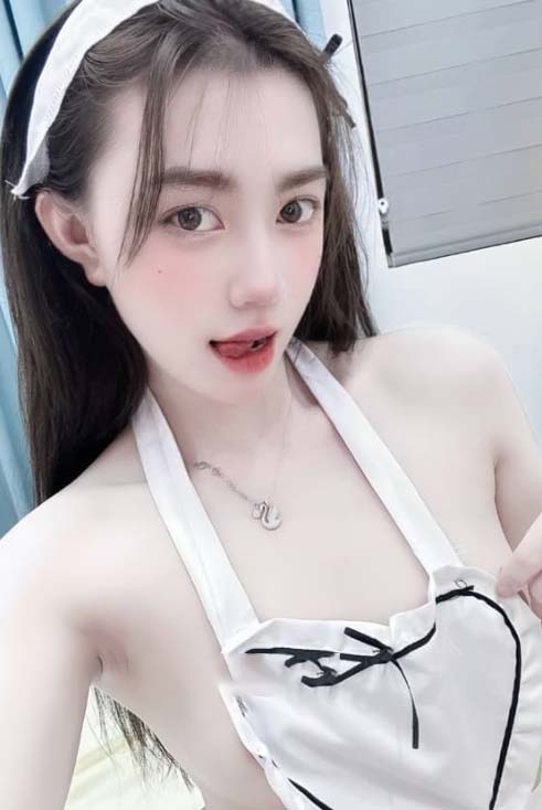 此妹子裸体真叫人性欲爆棚