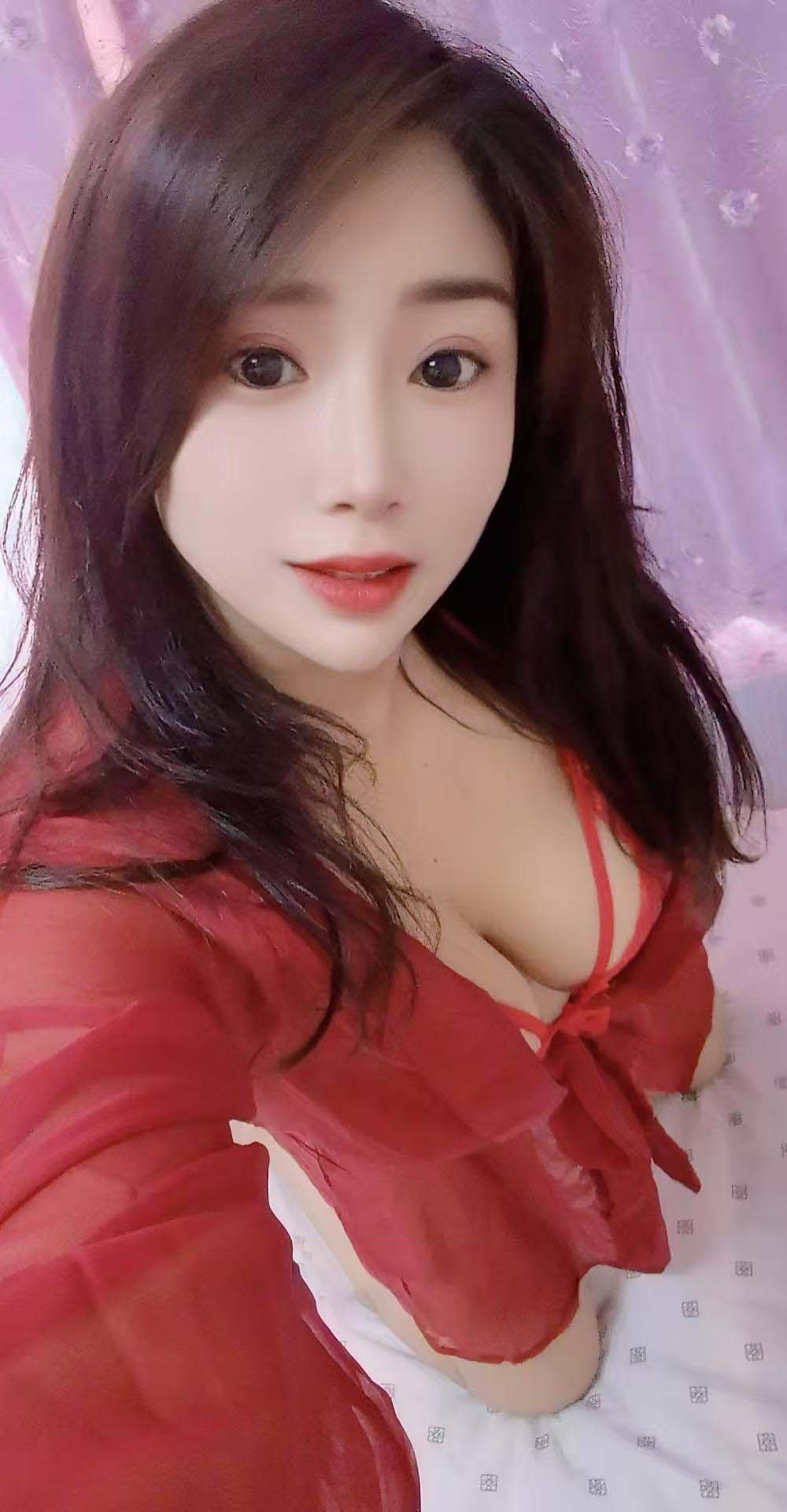 金水巨乳少妇