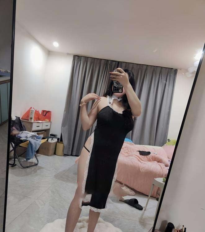 老师身材S蜜桃臀可颜射
