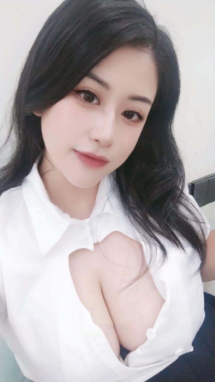 天河会喷水的肤白少妇