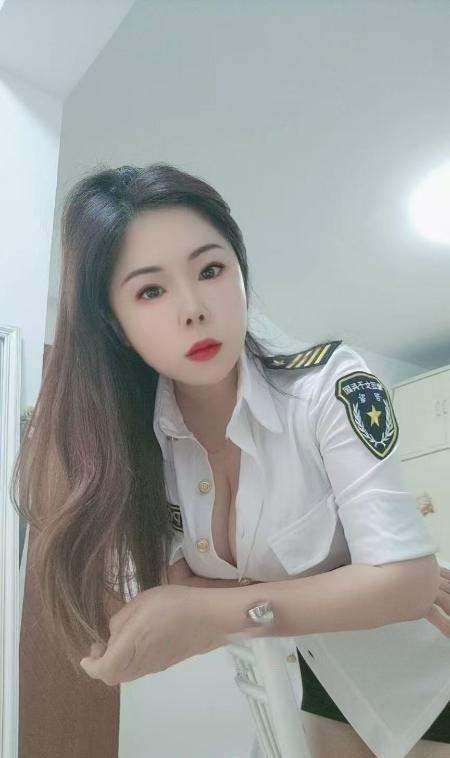 高挑性感女友香查