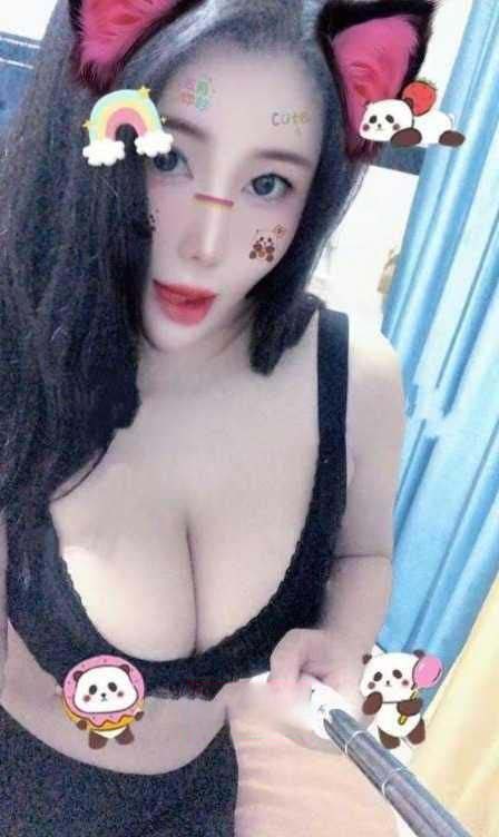 粉笔舔两口