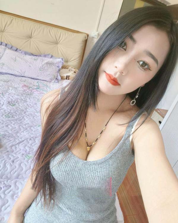 闵行苗条纯欲嫩女