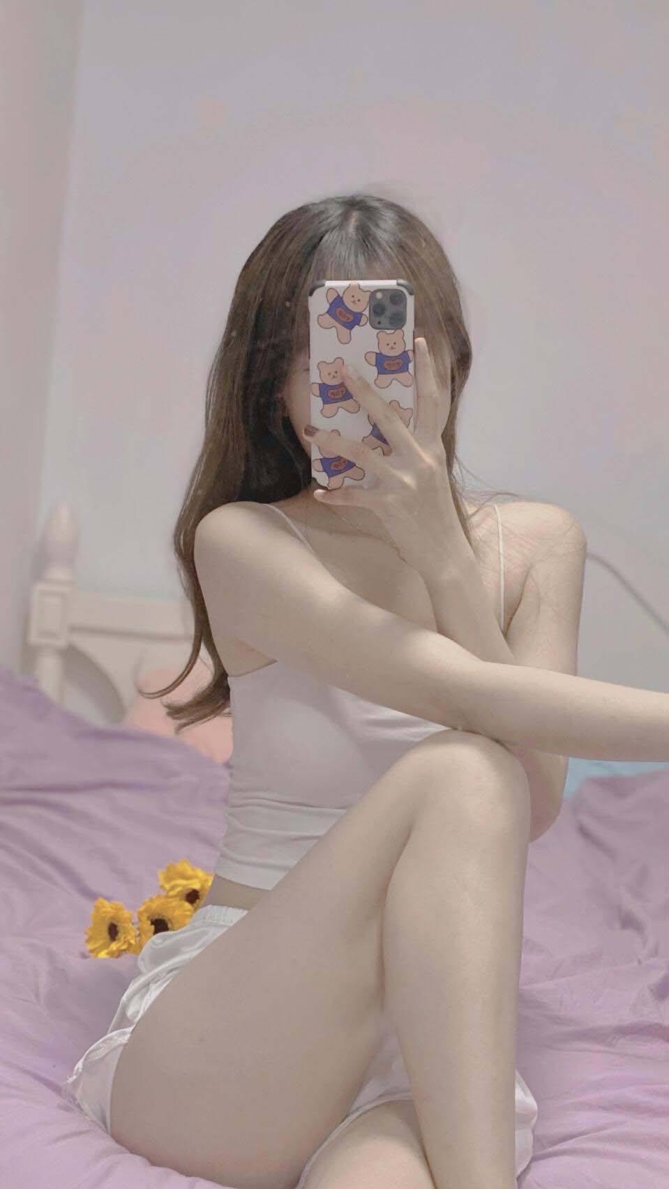皮肤嫩滑小白菜老师