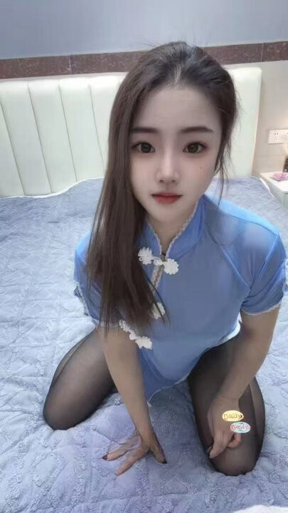 水多易高潮体质的邻家小妹