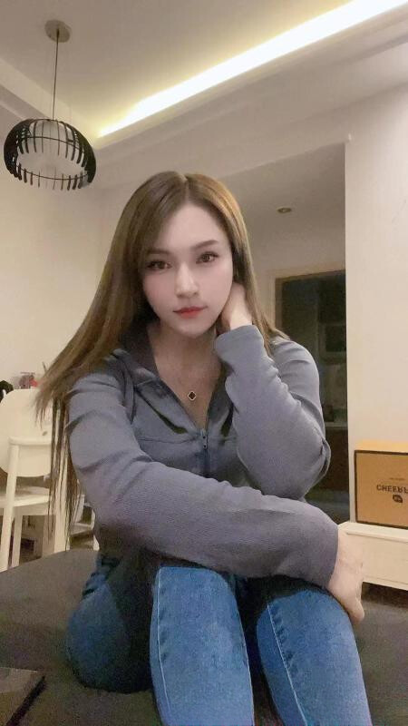 观音桥欣儿小美女