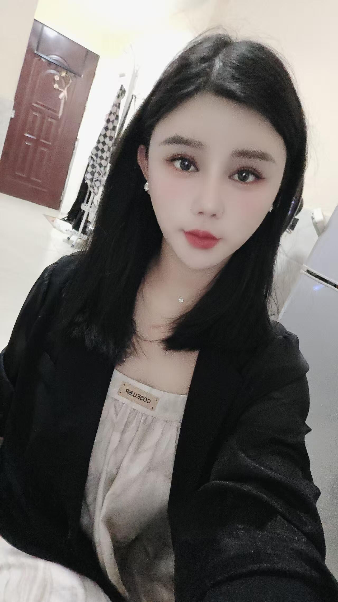 天然美乳御姐，真实靠谱