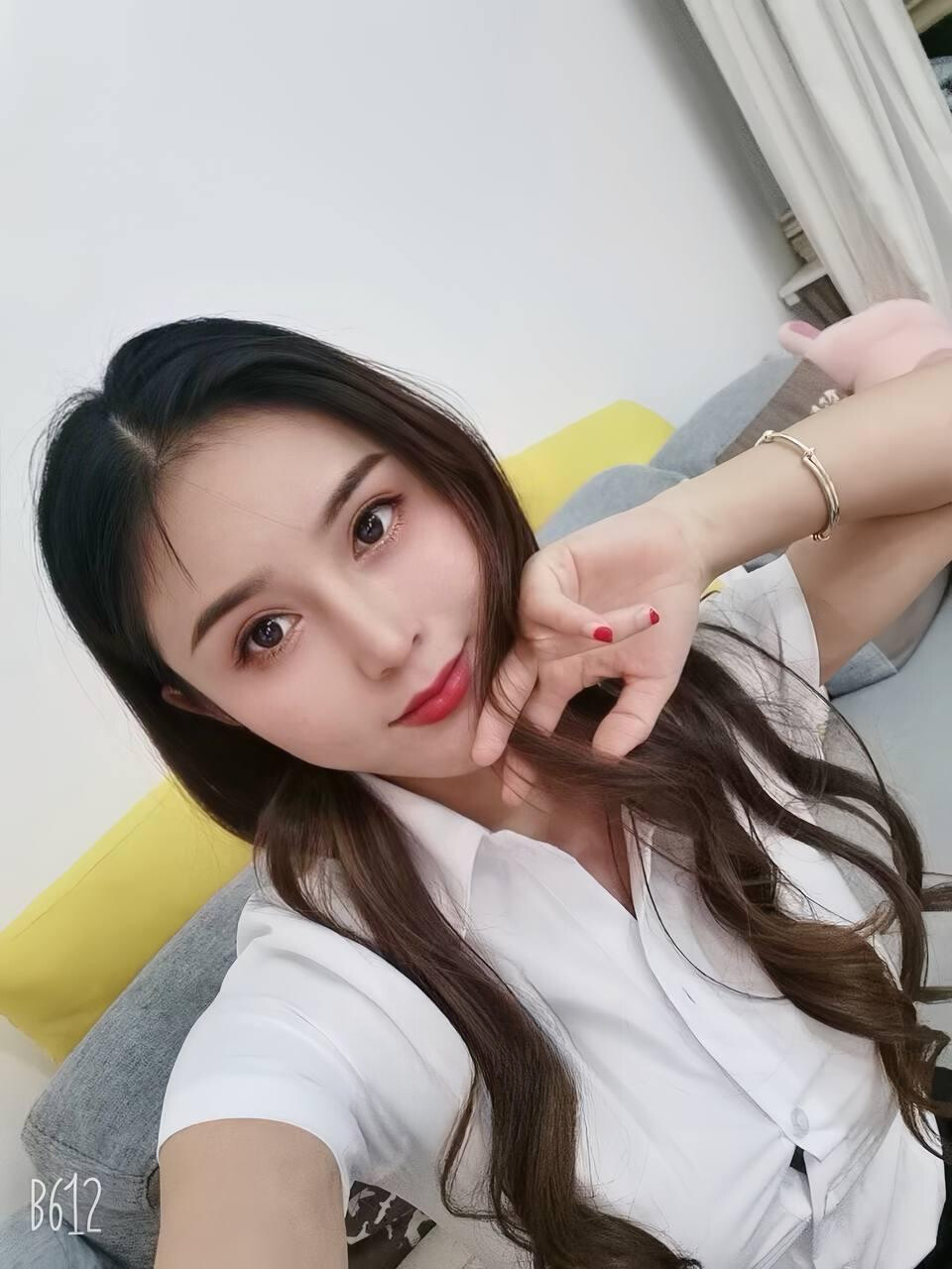 已验证性价比超高的妹子