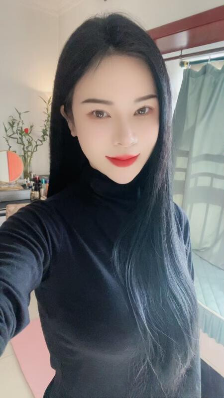 体育场少妇贝贝