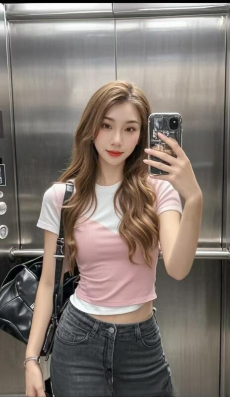 白云高挑气质美女