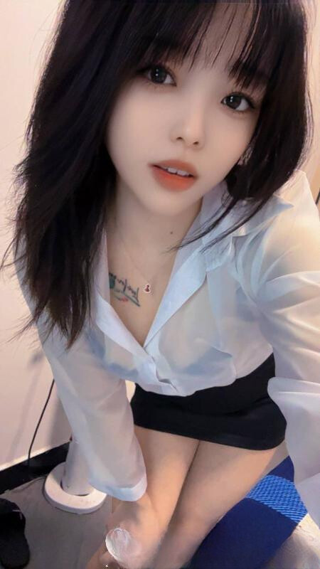 二刷服务淫女夏夏