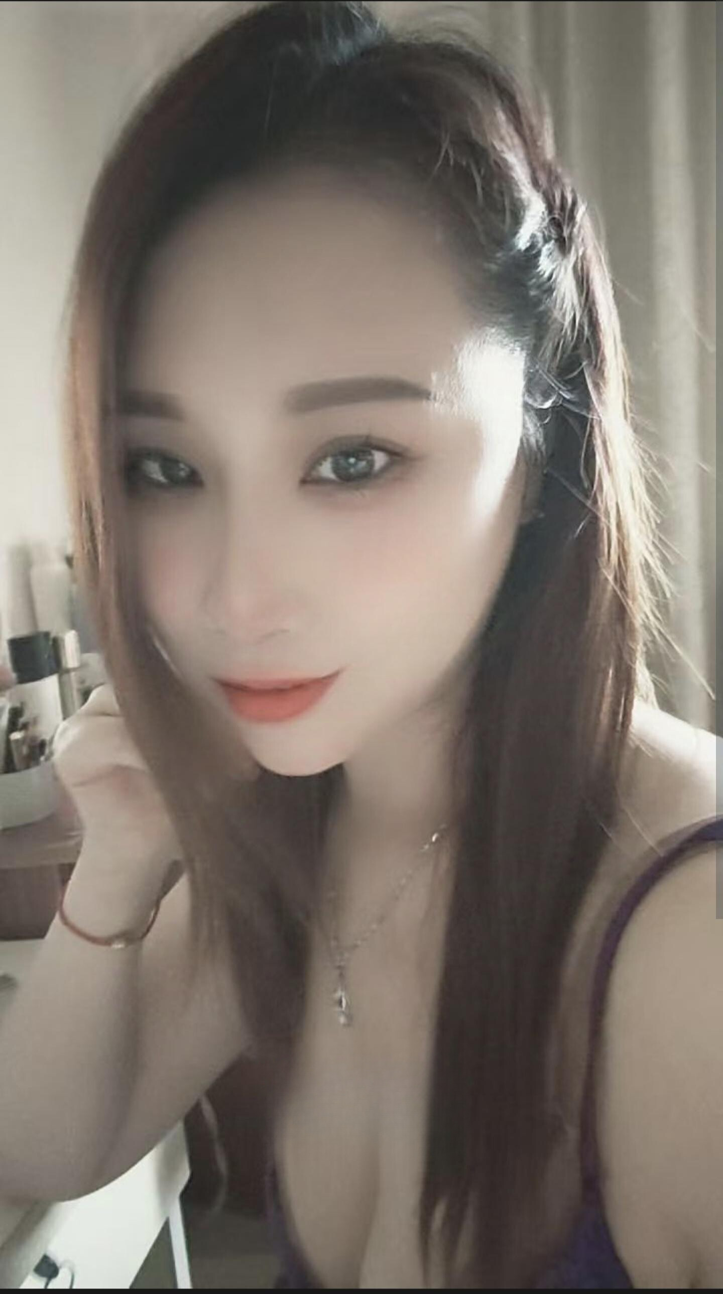 身材很好的少妇