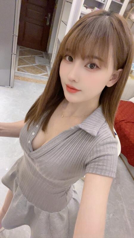胸大颜值老师