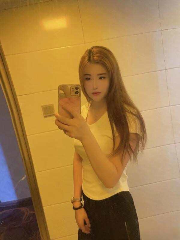 苗条老师阿美