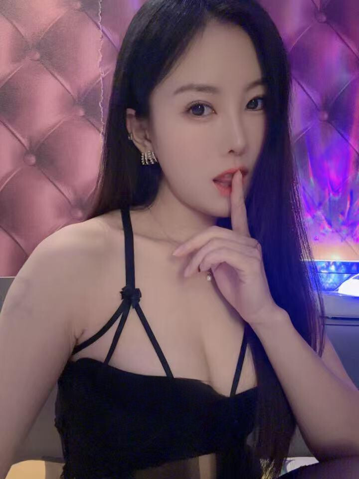 春日佳丽女友