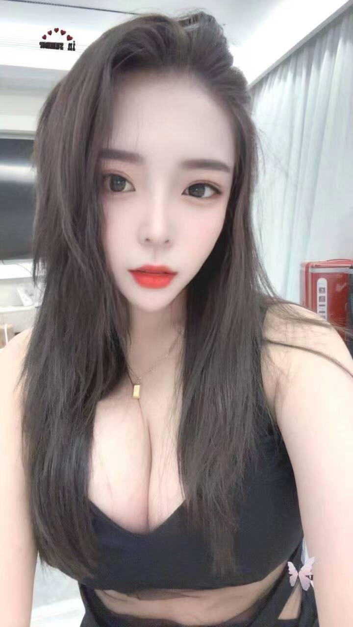 思明轻熟妩媚御姐