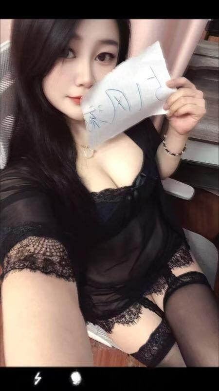 二刷丰满肤白安安