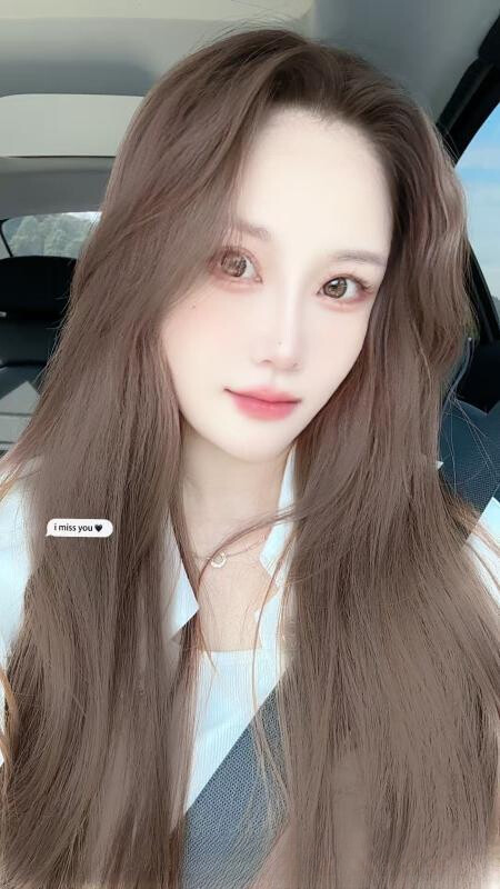肤白颜值女友西宝