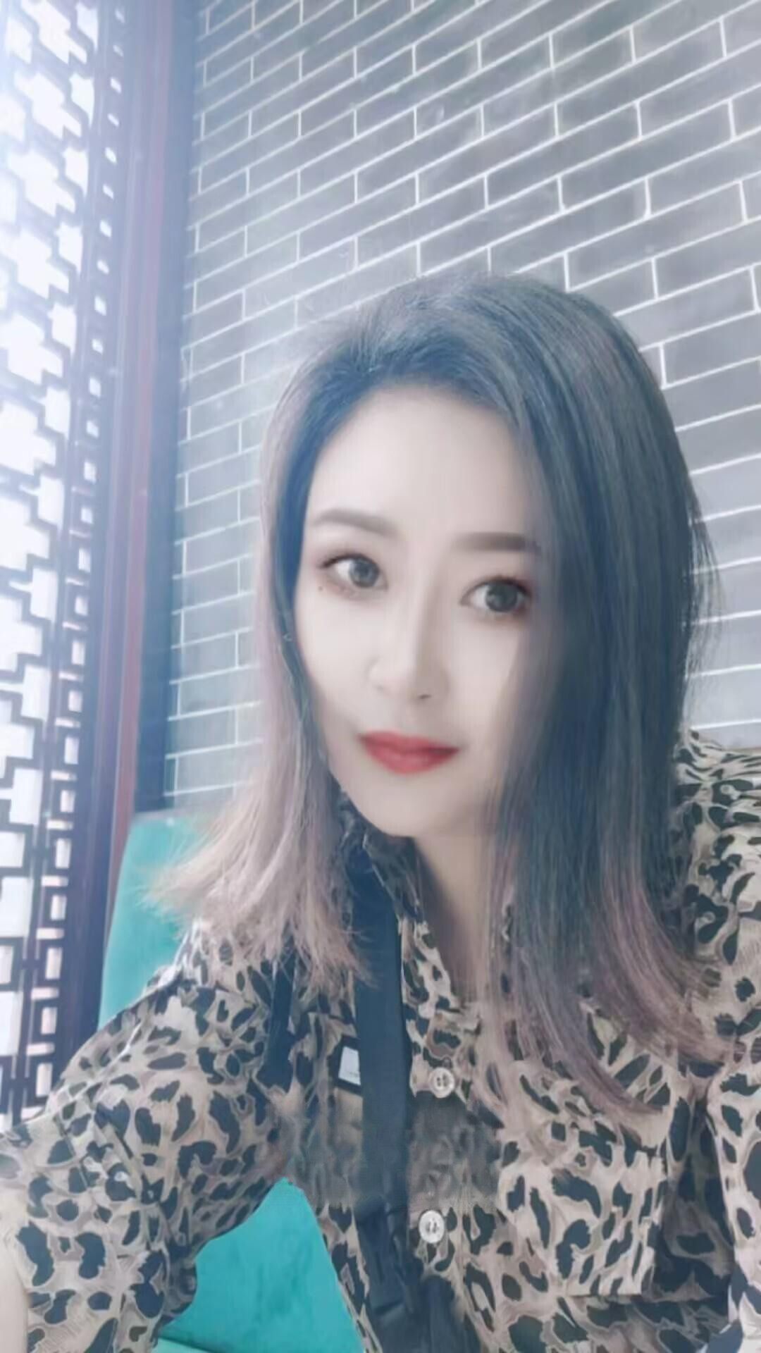 微胖丰满大奶少妇