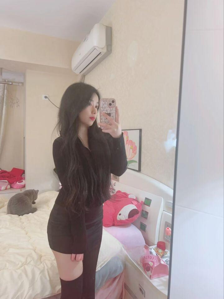 武昌制服美眉