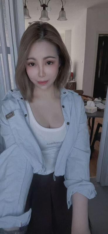 河北大胸美女泡泡