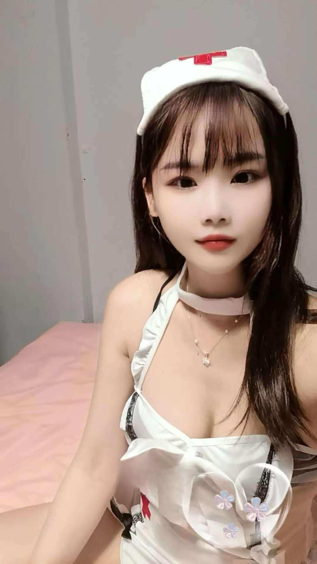 龙华乖萌萌美婷