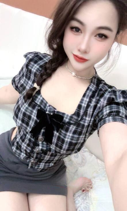 浦东S型身材小姐姐