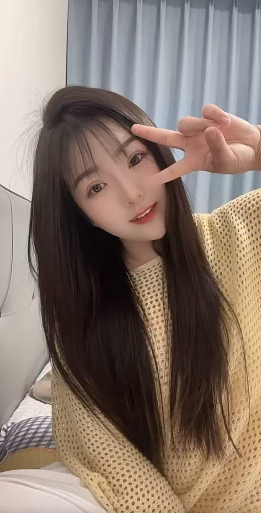 裕华美乳晓璐