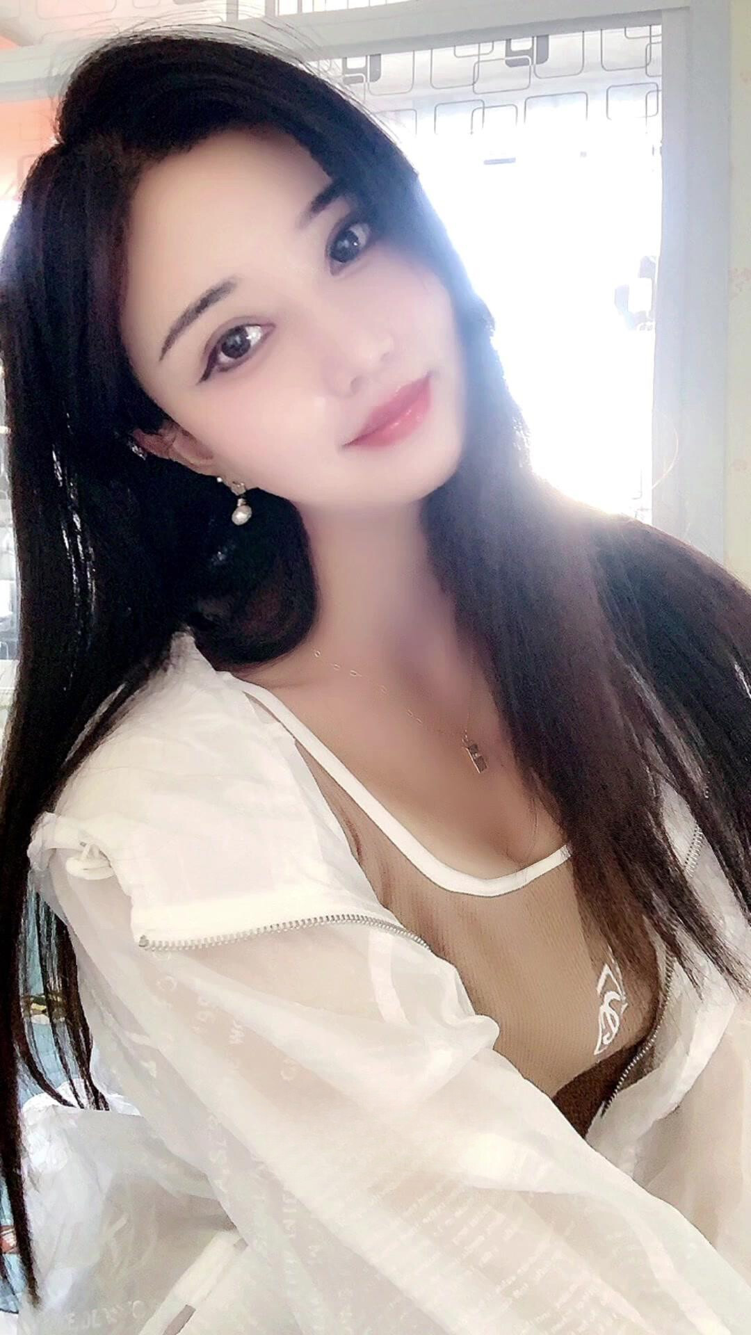 性感迷人小妖精长腿
