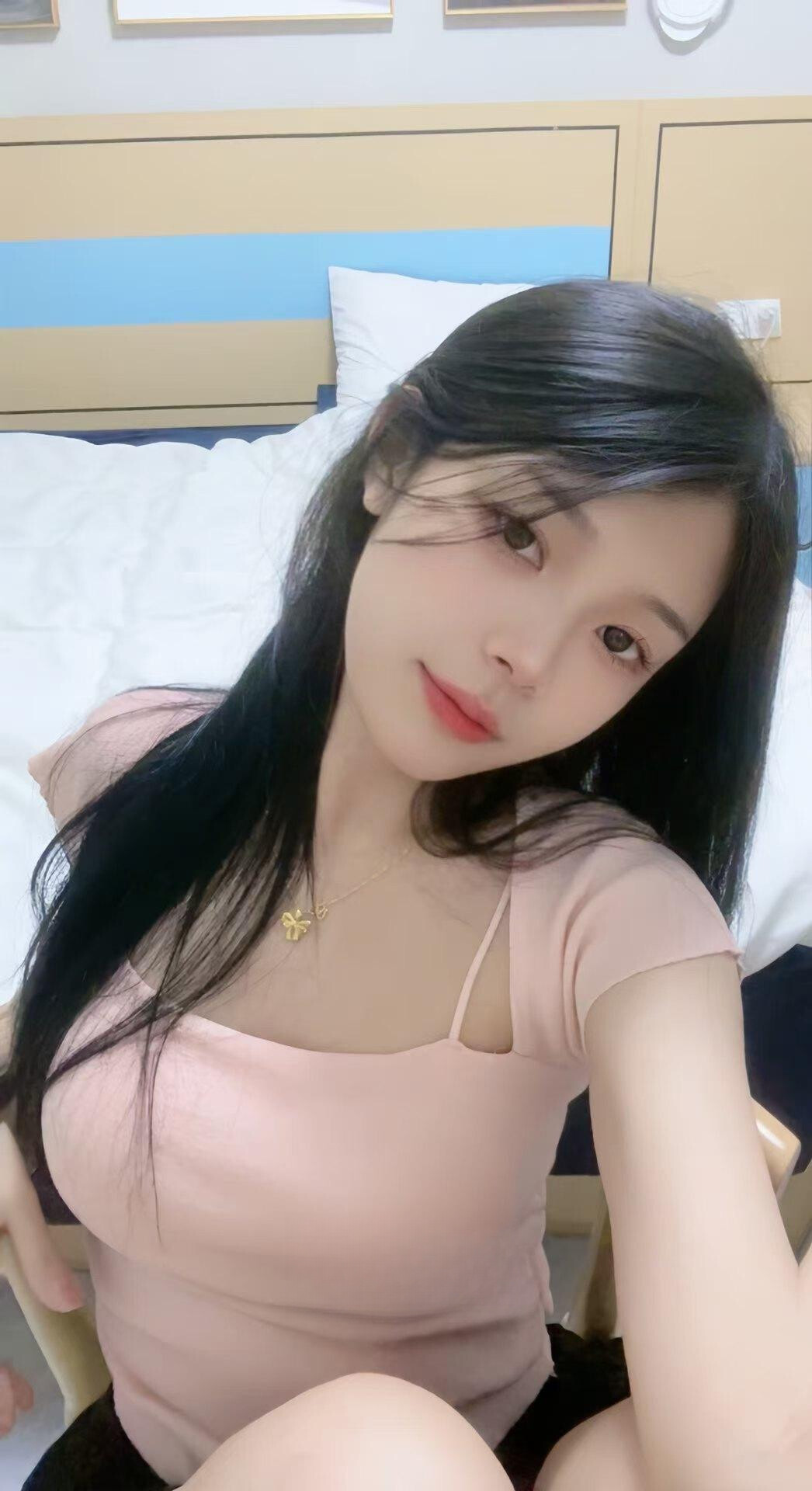 刚下海美女