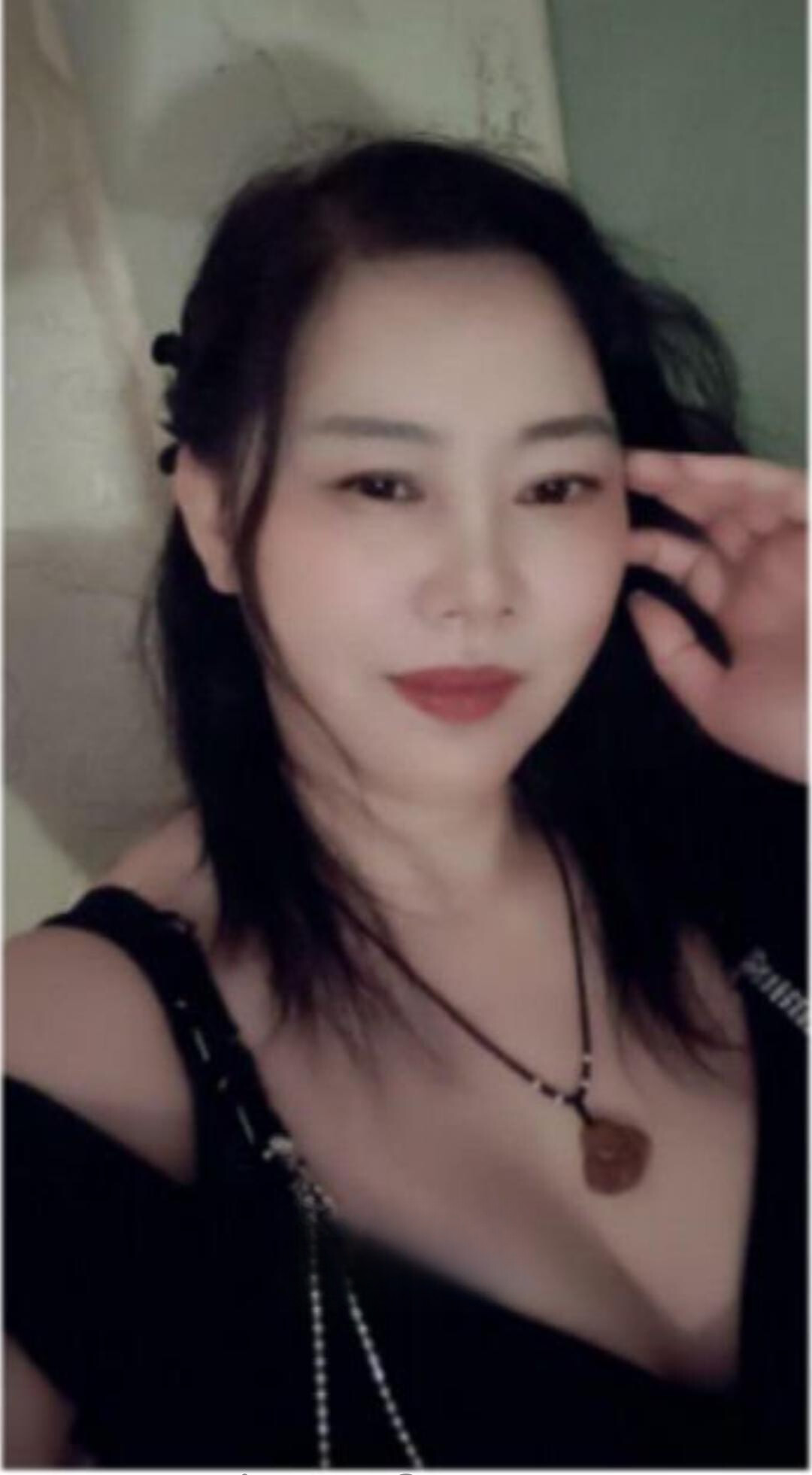 大奶骚熟女