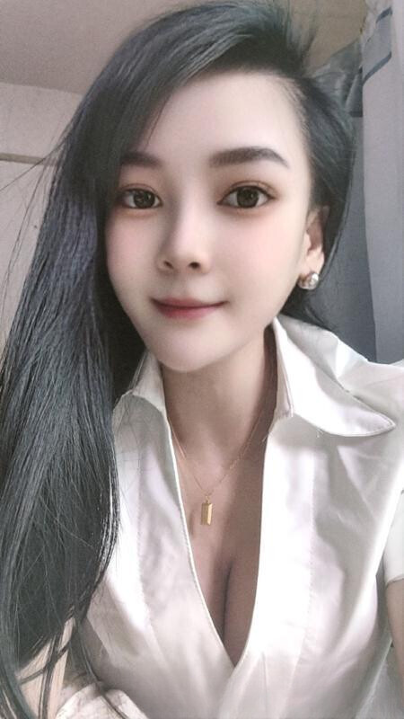 黑丝制服佳琦