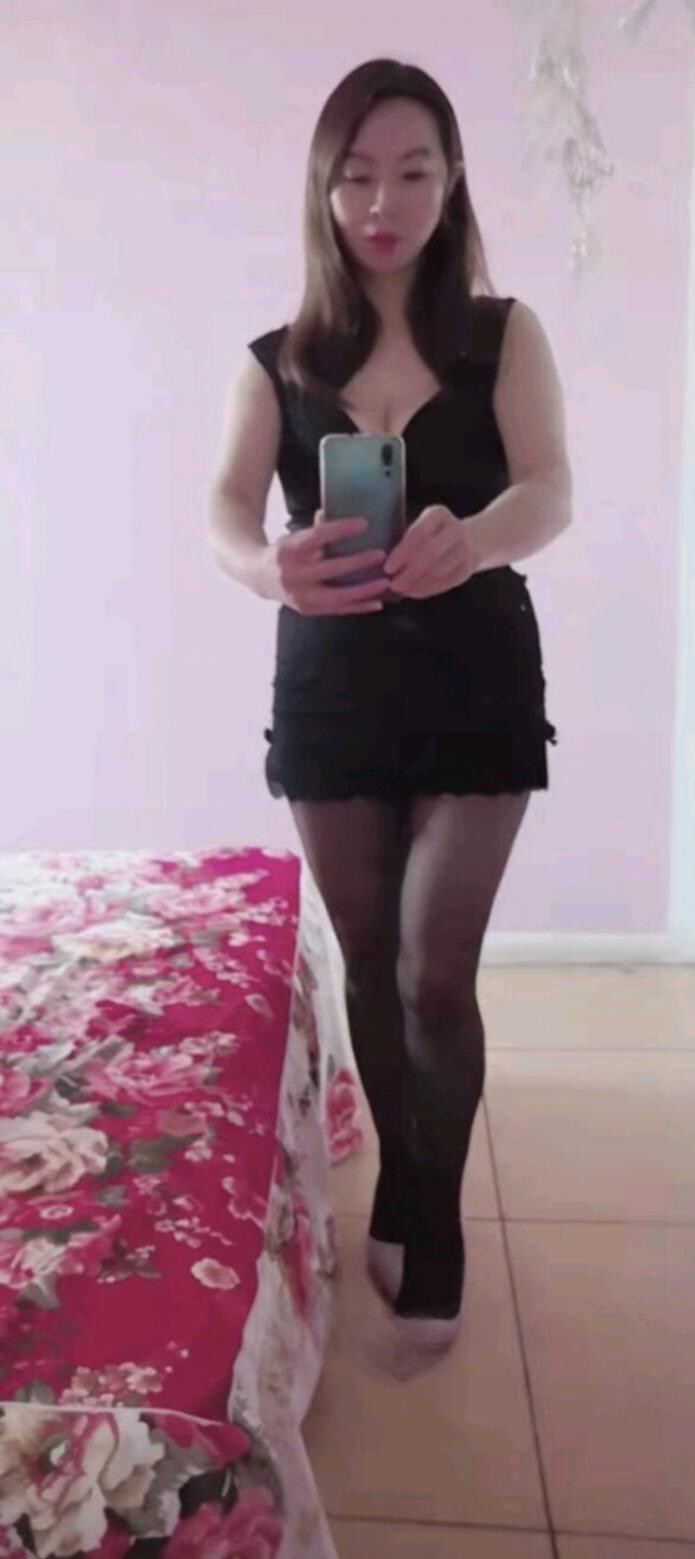 巨乳熟女