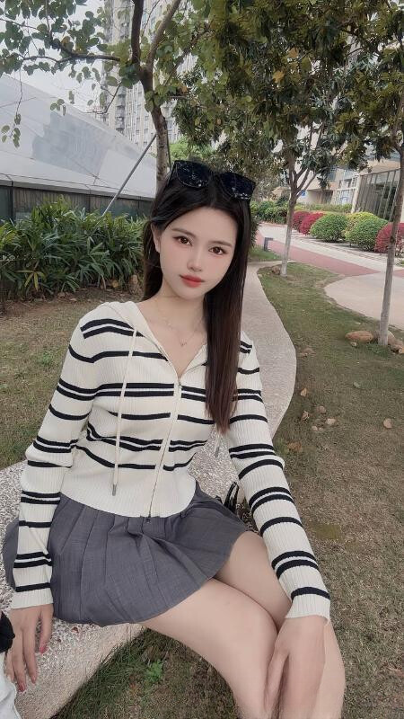 颜值女友小鹿老师