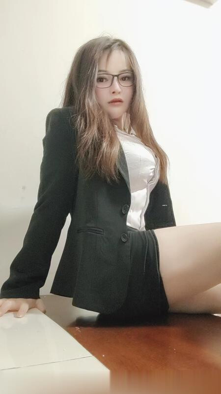 性感制服温柔妹子