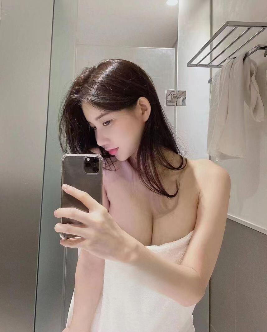 宝安风骚大胸翘臀老师