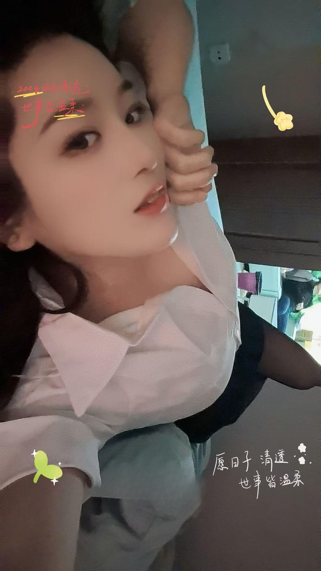 武汉漂亮小姐姐 水多鲜嫩可重口