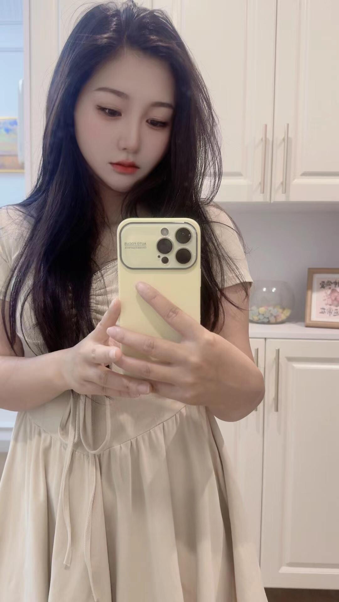 南山纯欲极品嫩女
