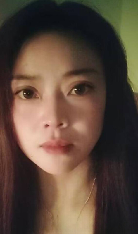 南京丁家庄一线天少妇