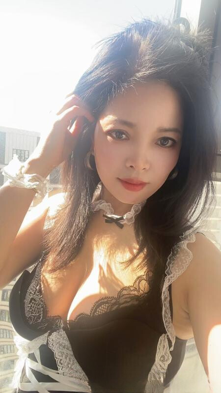 晋安少妇媚儿