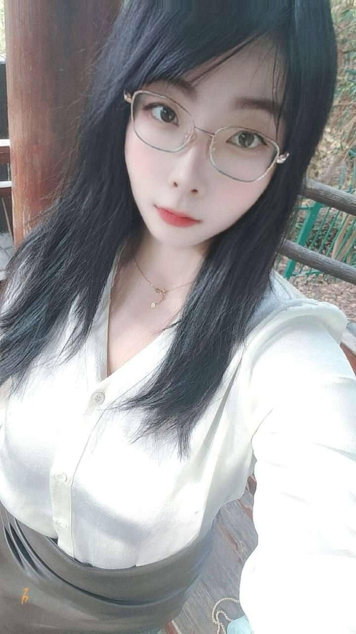 长沙眼镜妹