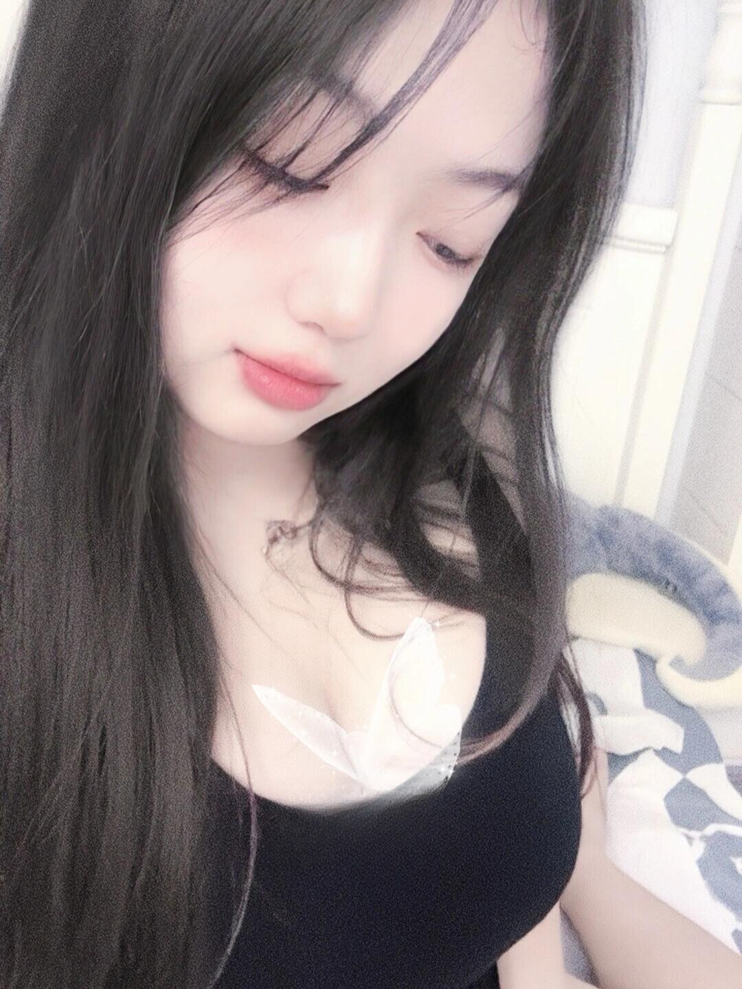 哈市微胖巨乳高颜值小美