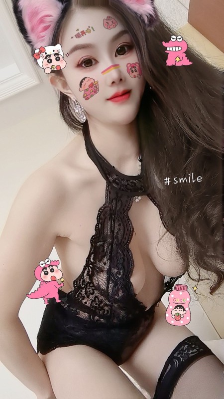闵行新人小婷