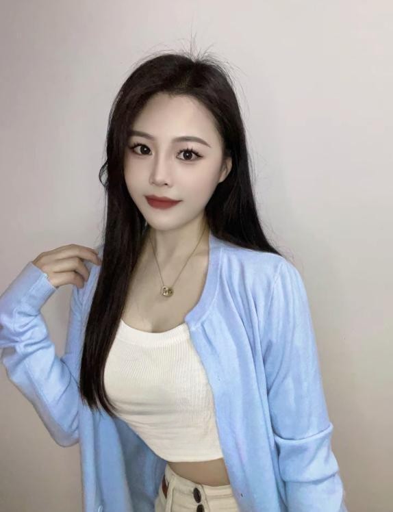 滨江气质性感美女