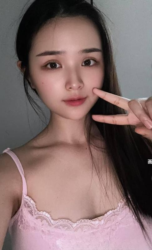 服务型小姐姐