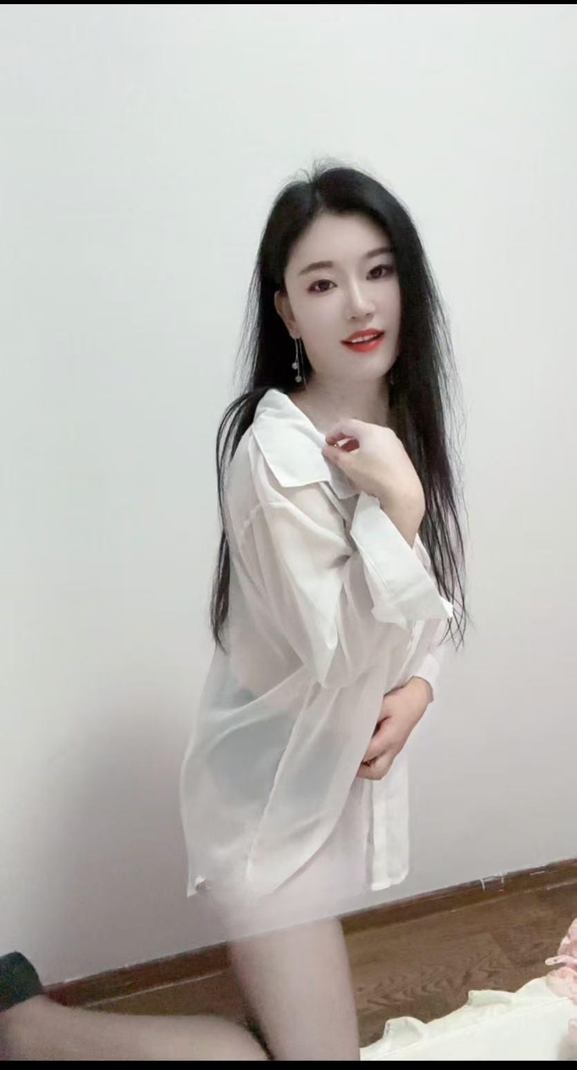 南京风骚粉嫩奶大欲女服务好
