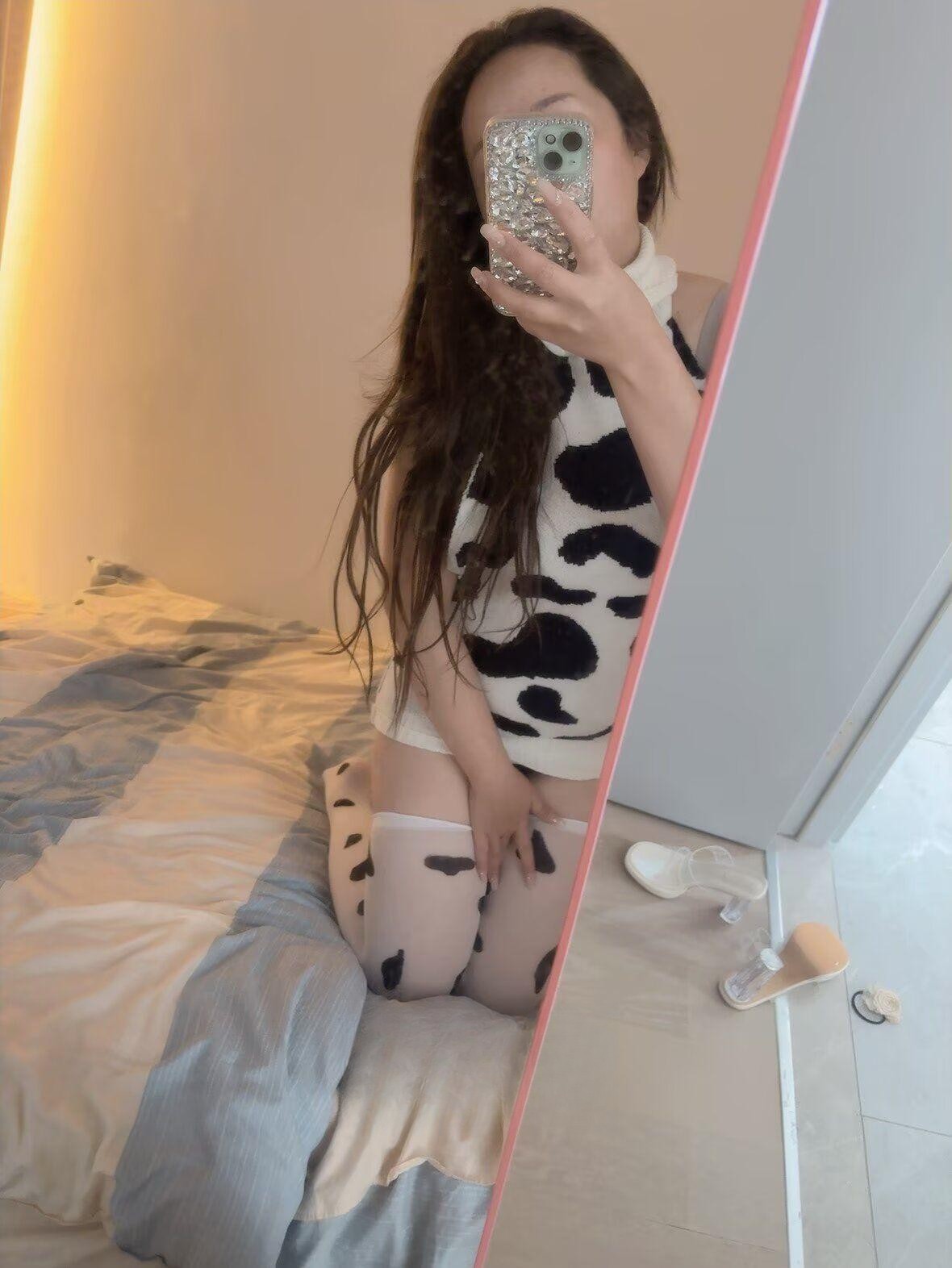 郑州极品嫩妹.粉色阴唇