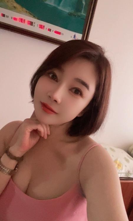 吴中性价比小姐姐
